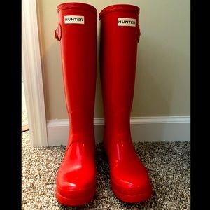 Women’s Hunter Rain Boots ♥️